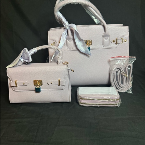 Elegant Lavender Women's Handbag Set - Picture 2 of 10